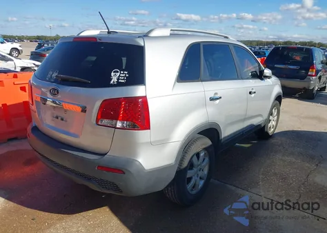 2011 Kia Sorento Lx from USA, damaged, VIN 5XYKT4A17BG107641